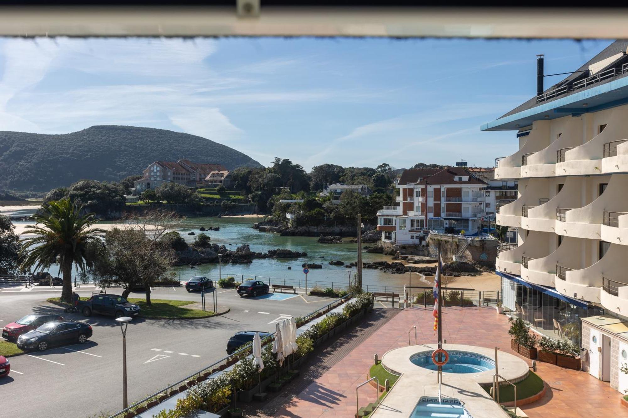 Astuy Hotel