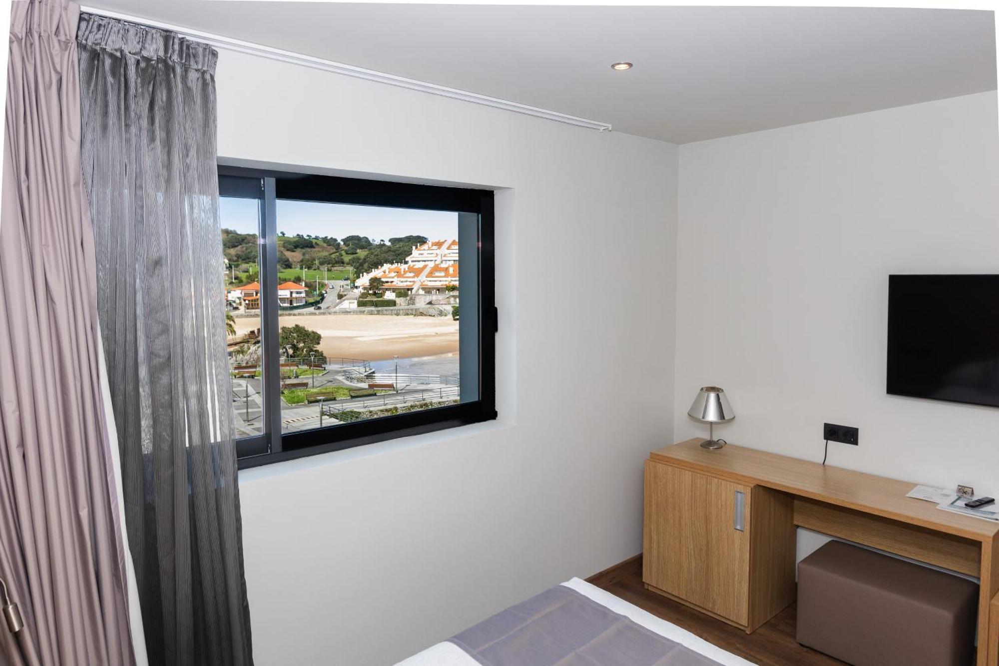 Astuy Hotel Isla